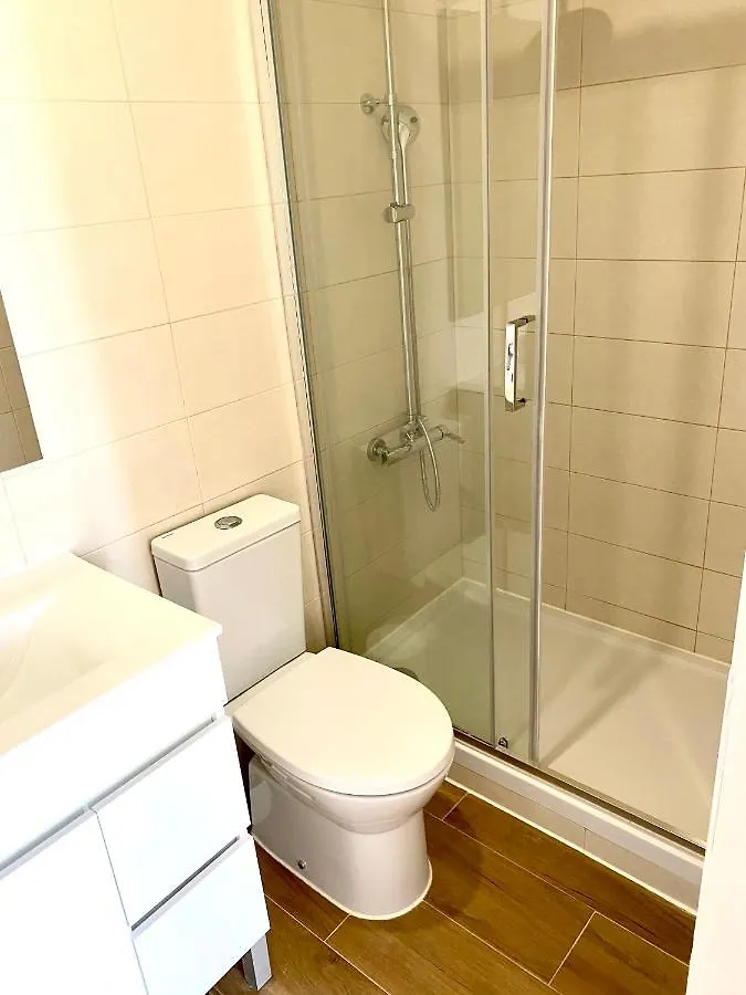 20-2 Lisbon Castle View Apartment With French Terrace